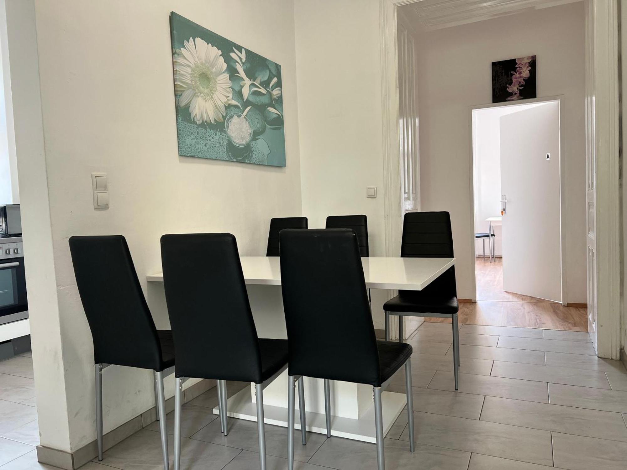 Comfortable 4br Perfect For Groups & Friends Apartment Wien