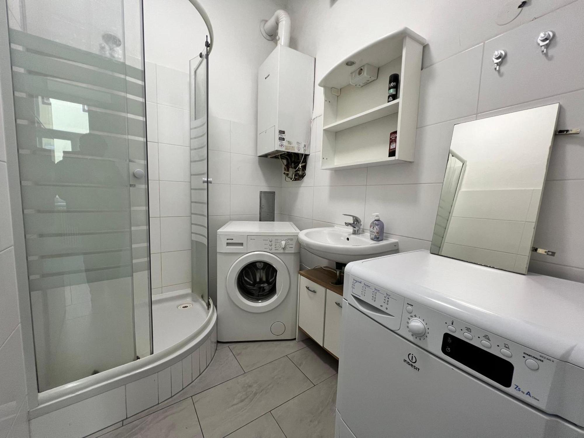 Comfortable 4br Perfect For Groups & Friends Apartment *